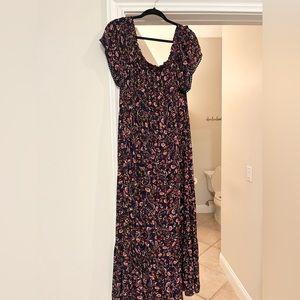 Multicolor Woman's Off The Shoulder Maxi Dress